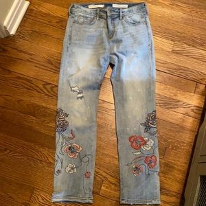 Anthro Pilcro embroidered slim boyfriend jeans 27
